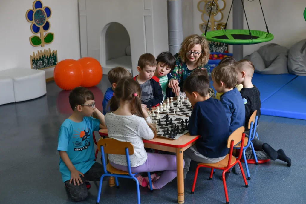 Szachy w Przedszkolu Michałek.
